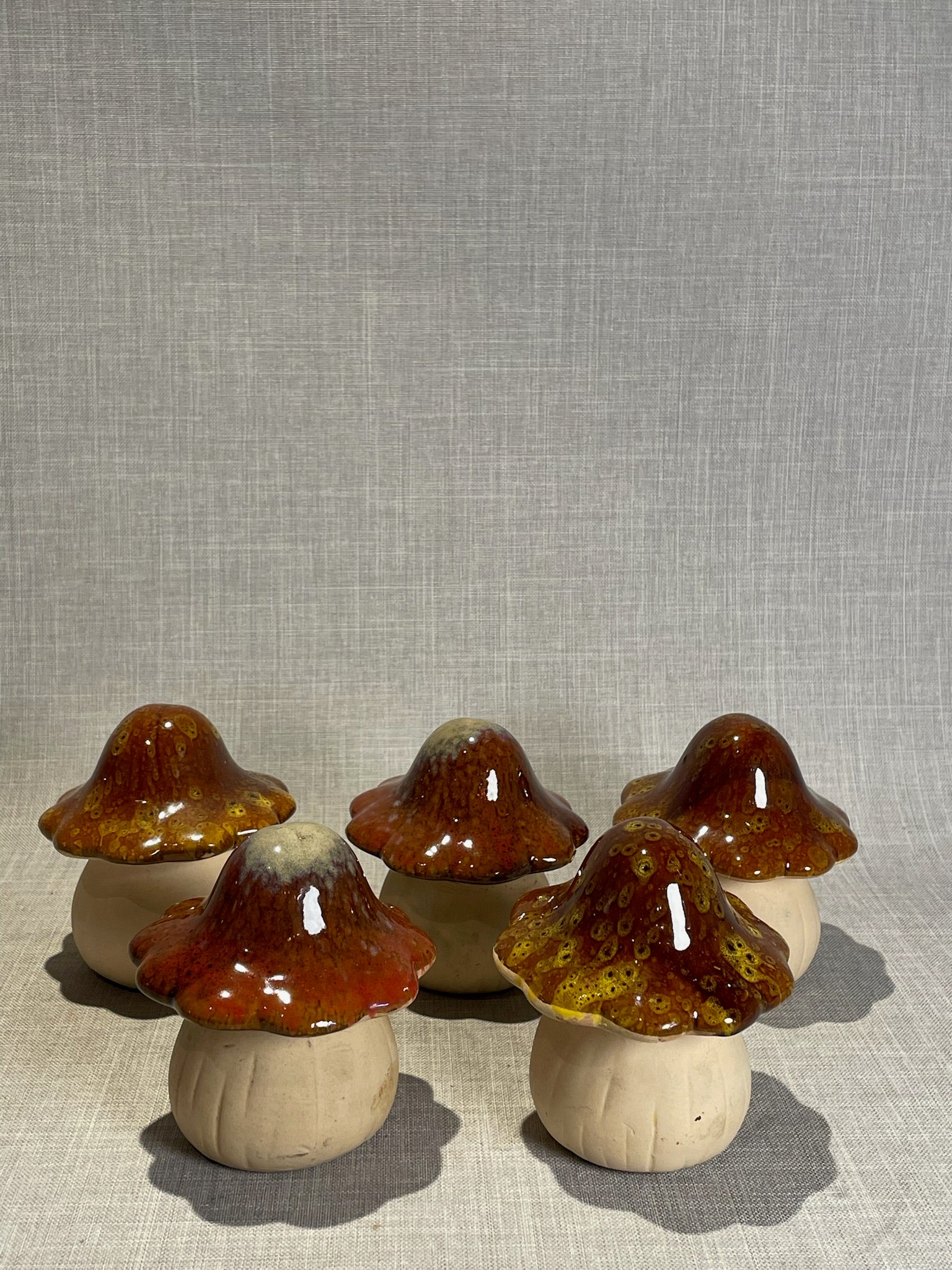 Vintage Style Ceramic Mushroom Sculpture Set – Brown Drip Glaze Cottagecore Decor