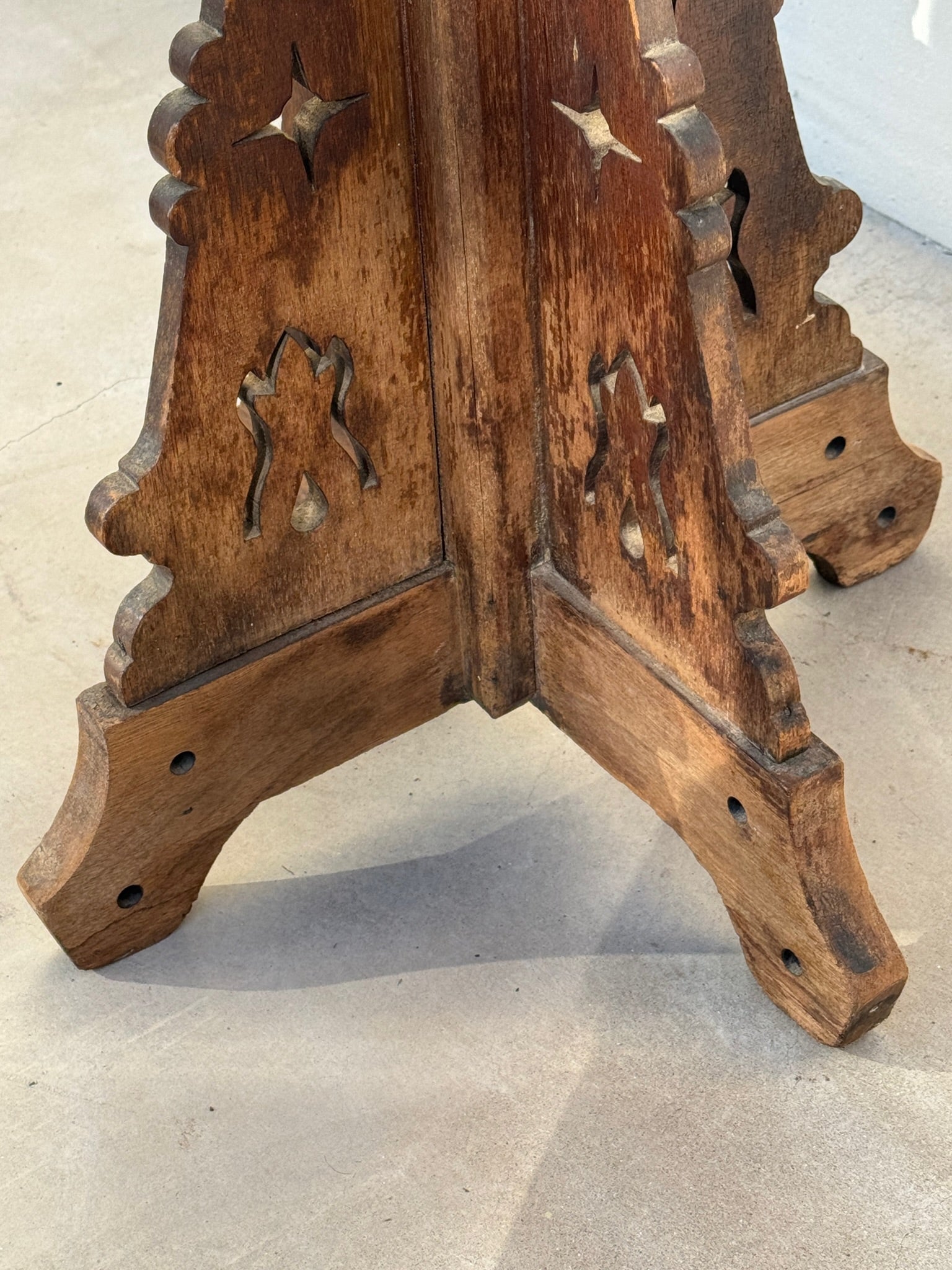 Antique Hand-Carved Gothic Revival Wooden Pedestal Side Table Late 19th Century