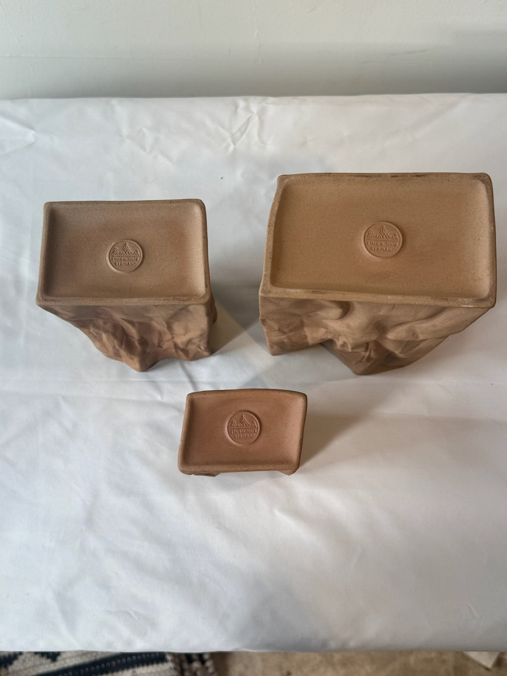 Tapio Wirkkala for Rosenthal “Paper Bag” Ceramic Vases, Germany, 1970s – Sculptural Set of 3