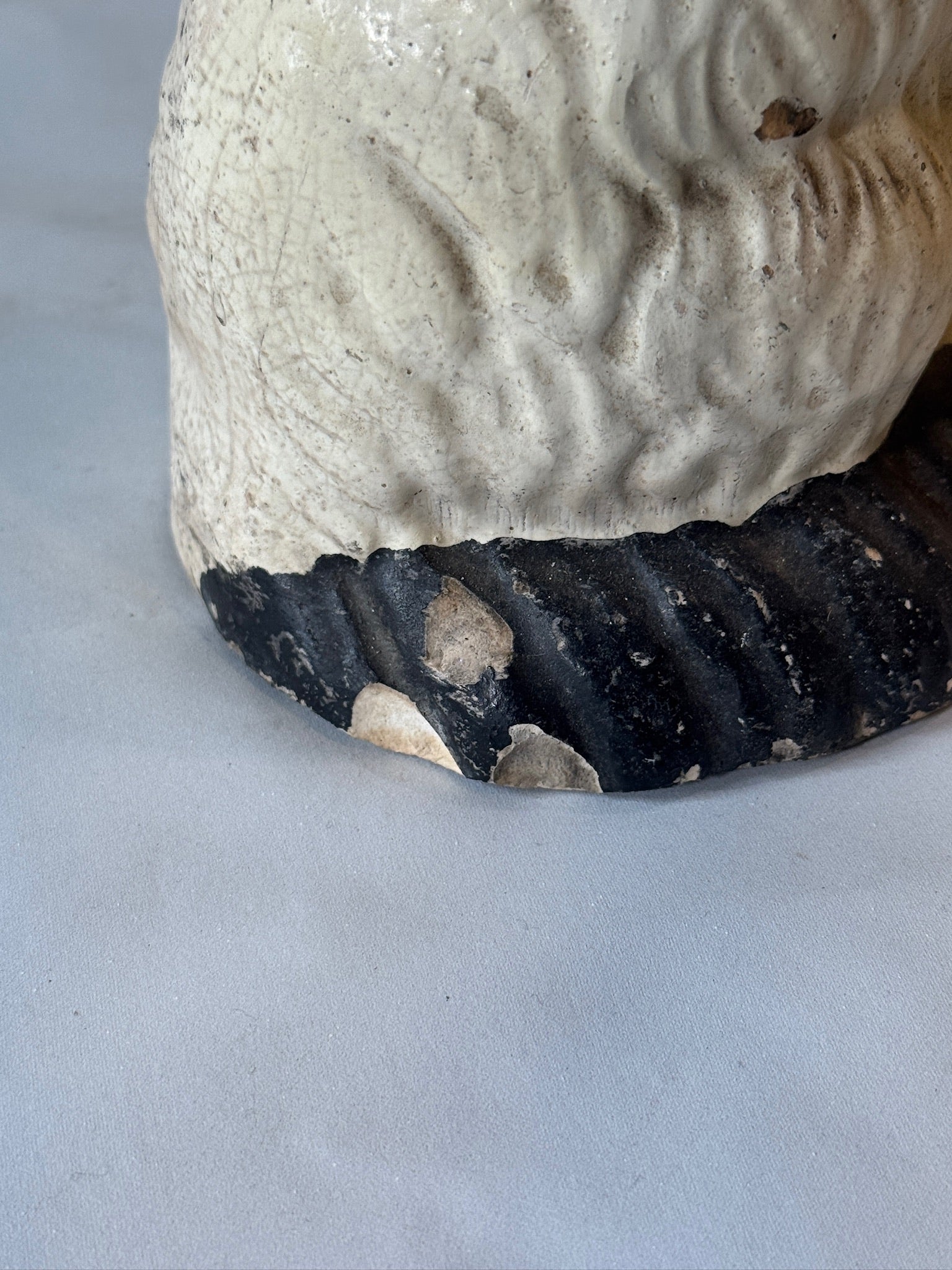 Pair of Staffordshire-Style Ceramic Spaniel Dogs – Hand-Painted Victorian Figurines