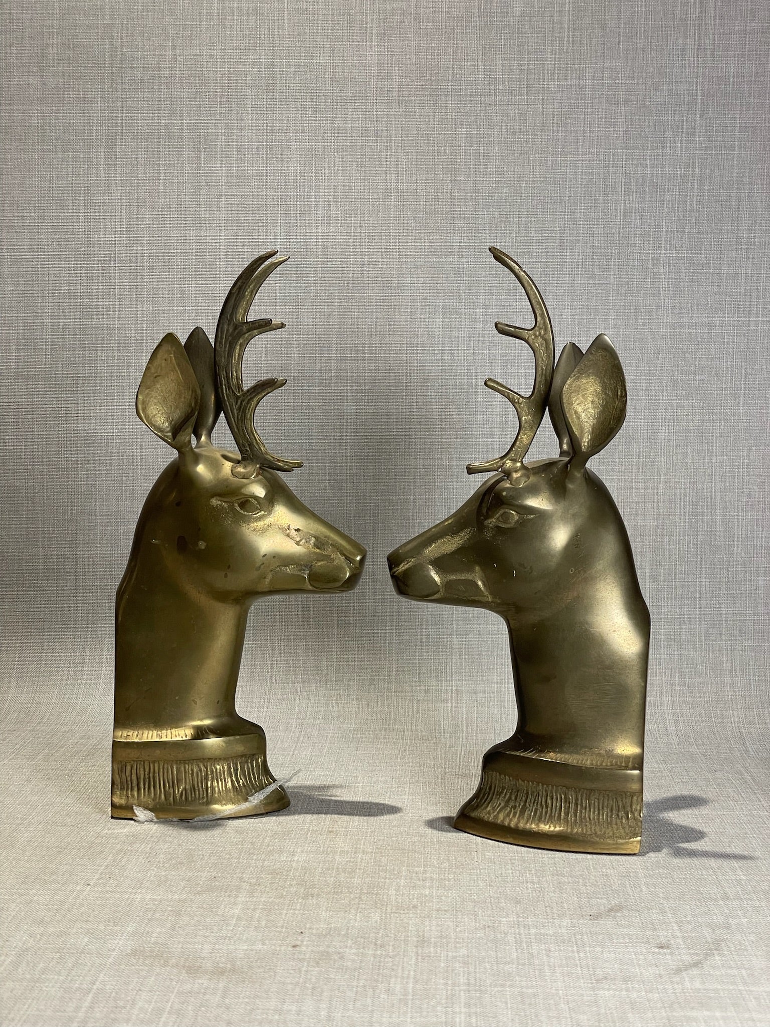 Vintage Brass Stag Head Sculpture Pair – Tall Deer Bust Figurines with Elegant Antlers