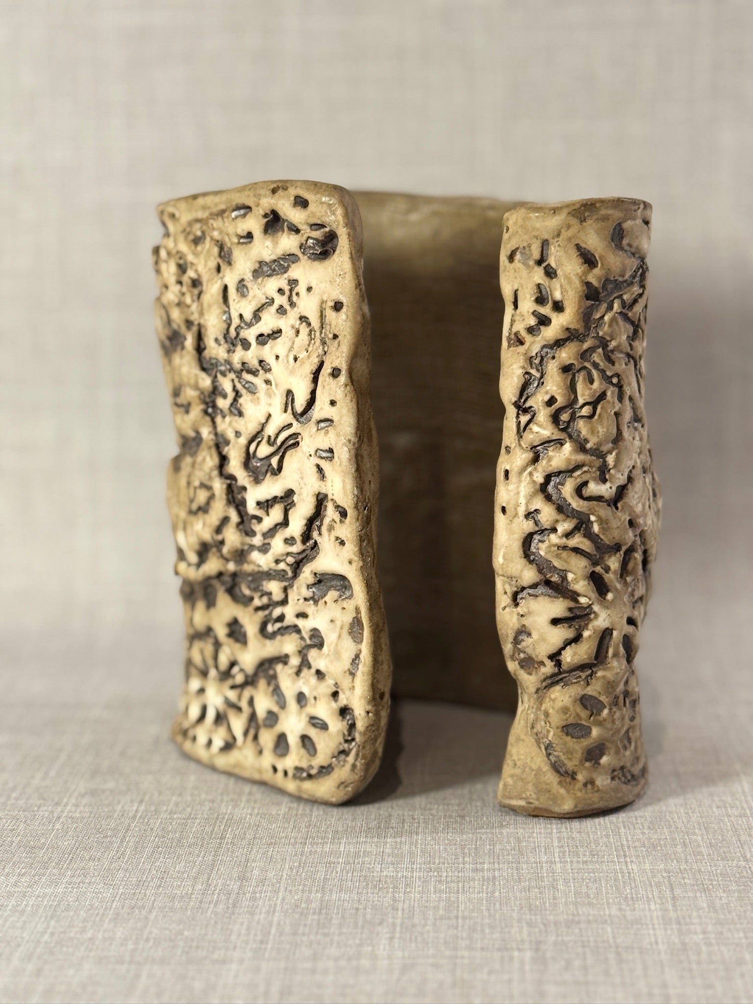 Organic Brutalist Studio Pottery Sculpture Vessel – Handcrafted Mid-Century Abstract Ceramic Art in Earth-Toned Glaze