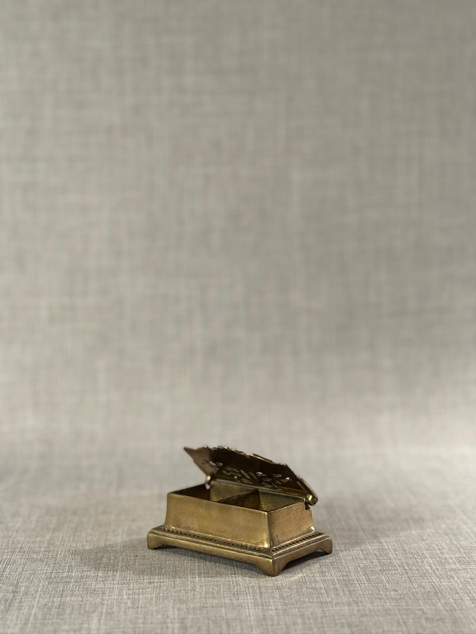 Vintage Lillian Vernon Cast Brass Trinket Box with Pierced Floral Lid – Made in Taiwan