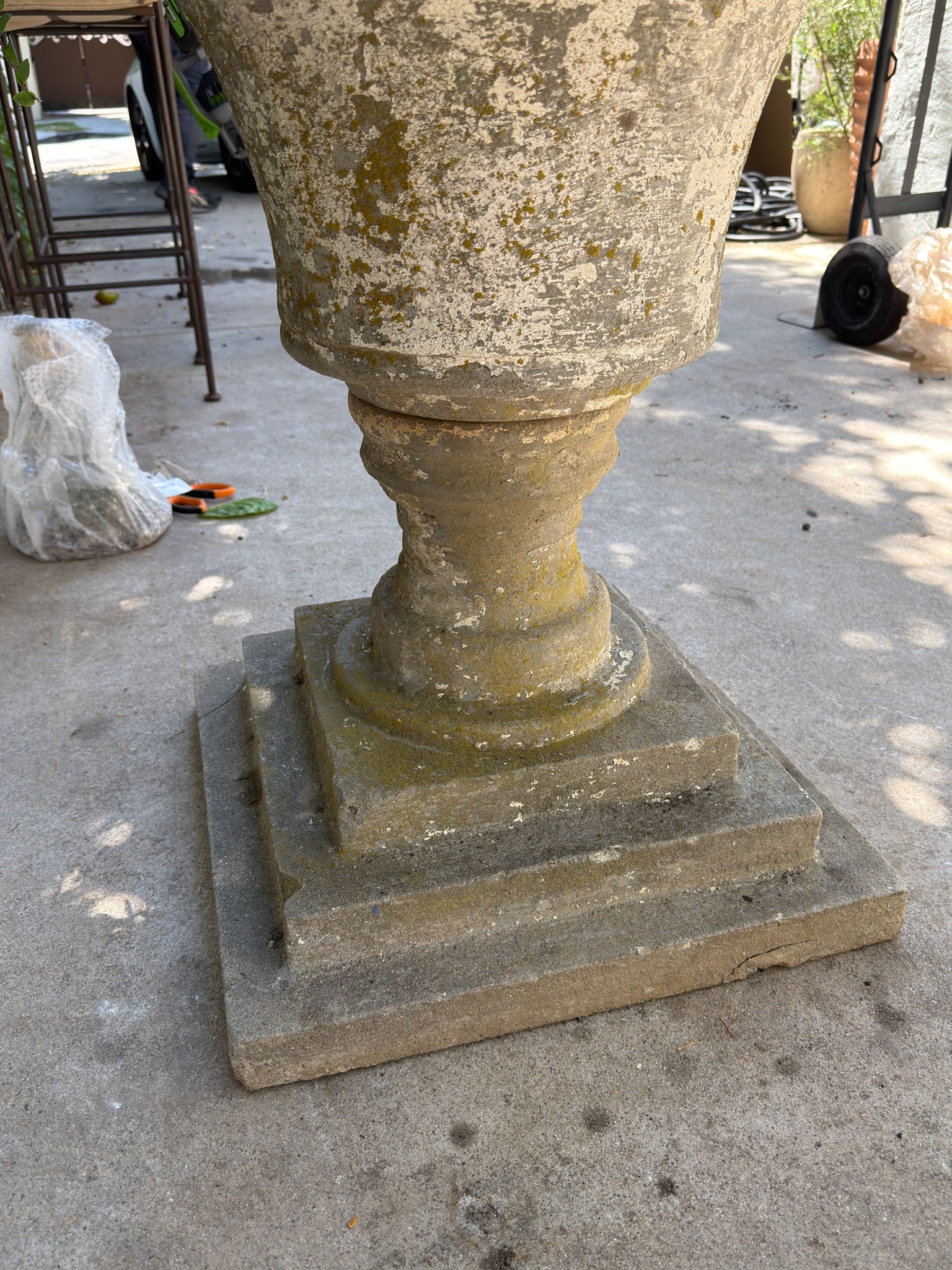 X-Large Classical Cast Concrete Garden Urn Planter on Pedestal Base, 34 Inches