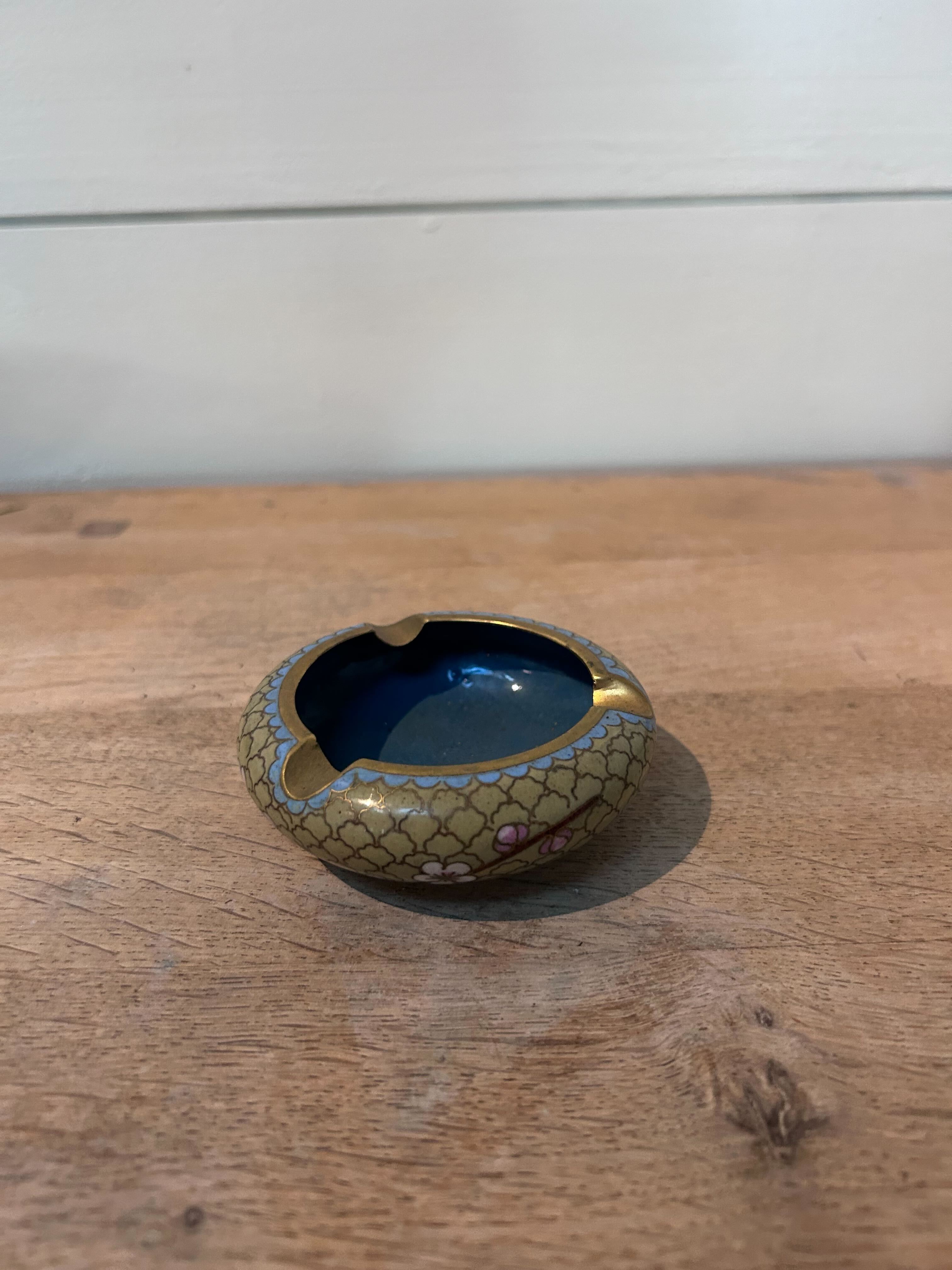 Antique Chinese Cloisonne Enamel on Brass Ashtray