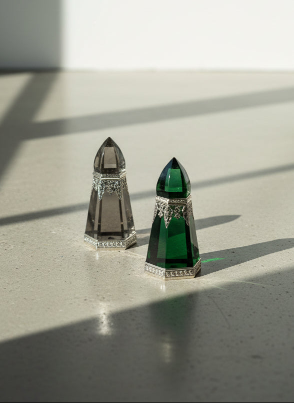 Vintage Hammered Metal Hexagonal Salt & Pepper Shaker Set with Dome Tops