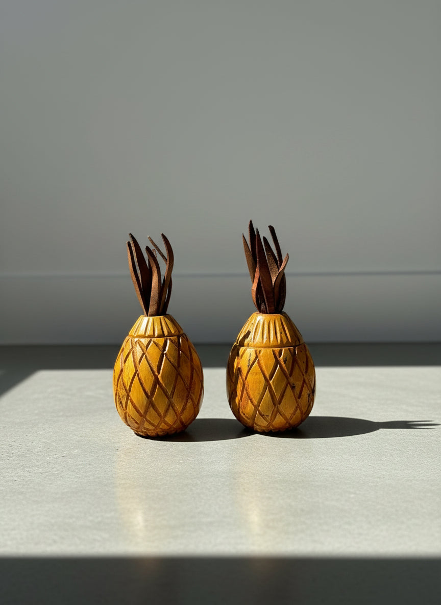 Vintage Hand-Carved Wooden Pineapple Figurines – Pair of Mid-Century Tropical Sculptures with Dark Leaf Tops