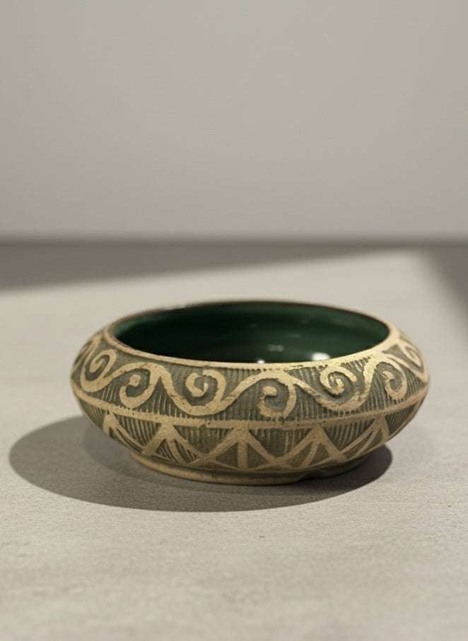 Vintage Red Wing Union Brushware Terracotta Bulb Bowl with Deep Green Interior Glaze