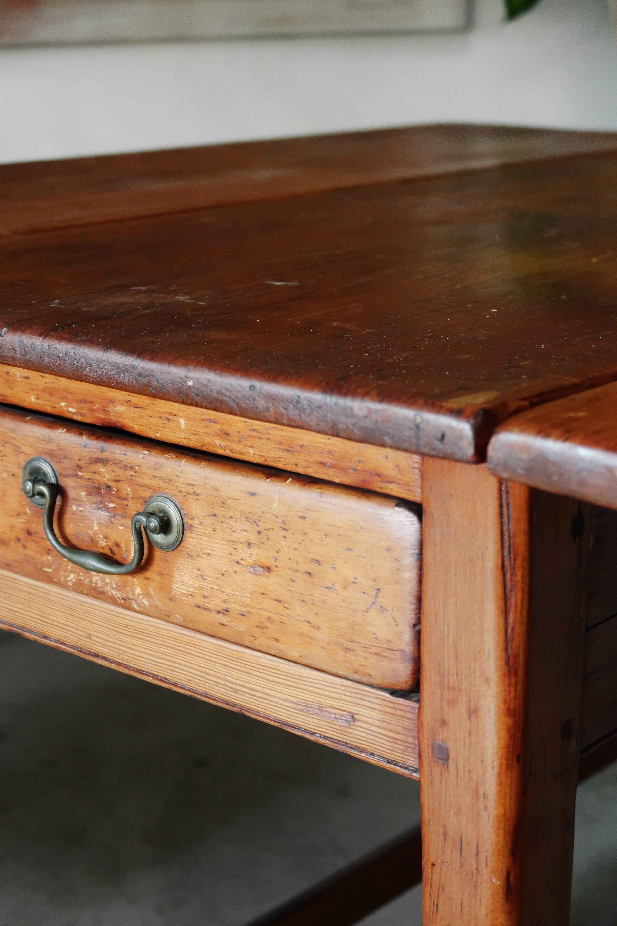 Antique farmhouse pine dropleaf table with storage drawer, showcasing aged pine wood, natural distressing, and functional cottage design — Hommes and Gardens, Furniture Collection, Landscape Architect, Interior Designer, Outdoor Living, Art, Furniture, Objects, Best Gifts, Nature, Backyard, Yard, Outdoor Decorations, Home Decor, Home Design, Luxury Design.