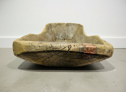 Antique hand-carved wooden dough bowl with primitive craftsmanship and period repairs, aged patina and organic texture, rustic farmhouse decorative bowl — Hommes and Gardens, Home Decor Collection, Decorative Objects, Bowls and Baskets, Decorative Bowls, landscape design, plant design, Landscape Architect, Interior Designer, Outdoor Living, Outdoor Decorations, Home Design, Luxury Design, Art, Furniture, Objects, Best Gifts, Nature, Backyard, Yard.