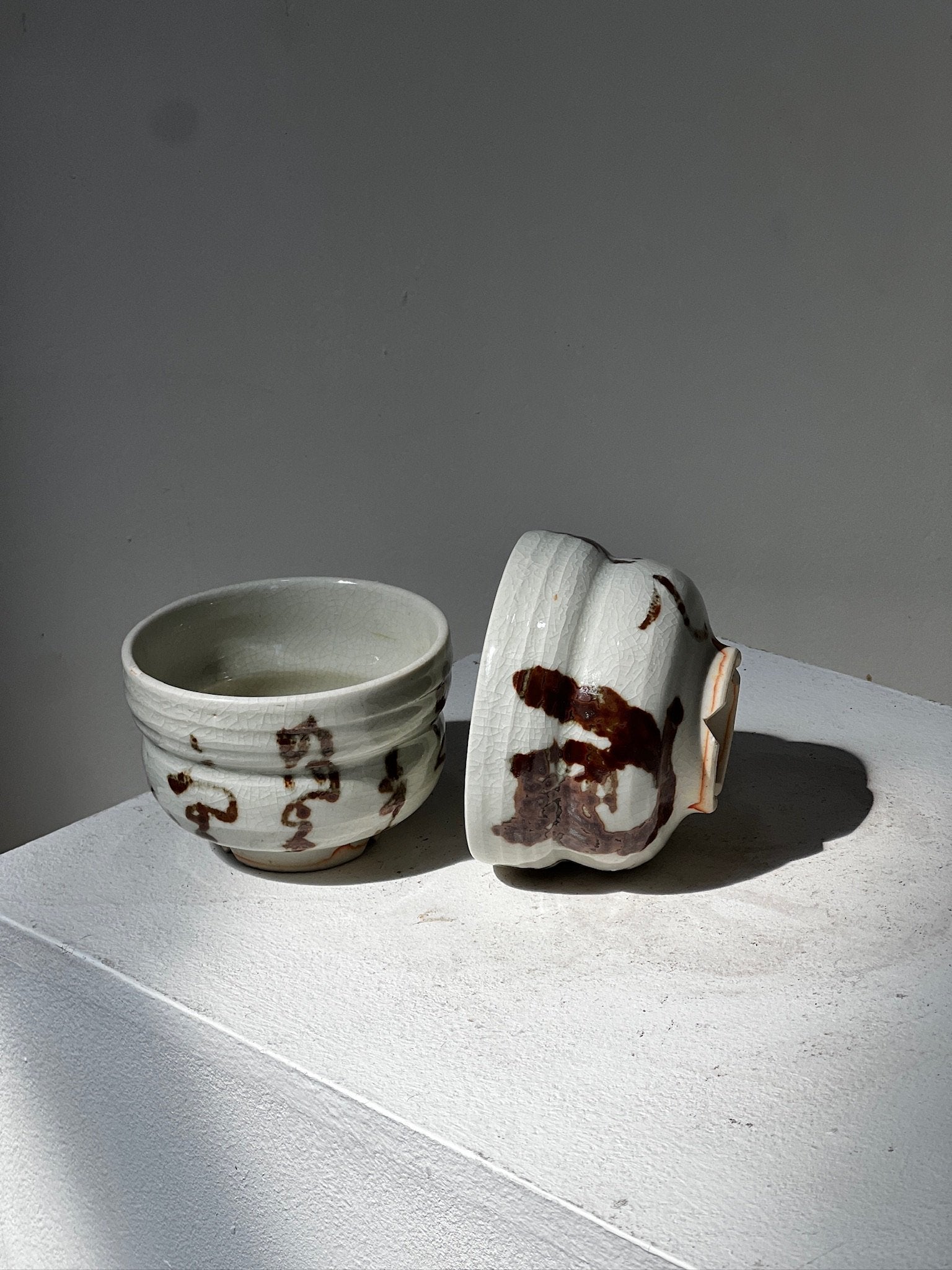 Japanese tea ceremony bowl - Chawan reflecting traditional craftsmanship, wabi-sabi aesthetics, hommes + gardens estudio.