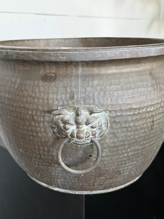 Chinese 19th-century brass pot with lion handles, antique hand-beaten planter with beaded detailing and cultural heritage design — Hommes and Gardens, Pots + Vessels Collection, Landscape Architect, Interior Designer, Outdoor Living, Outdoor Decorations, Home Decor, Home Design, Luxury Design, Art, Furniture, Objects, Best Gifts, Nature, Backyard, Yard.