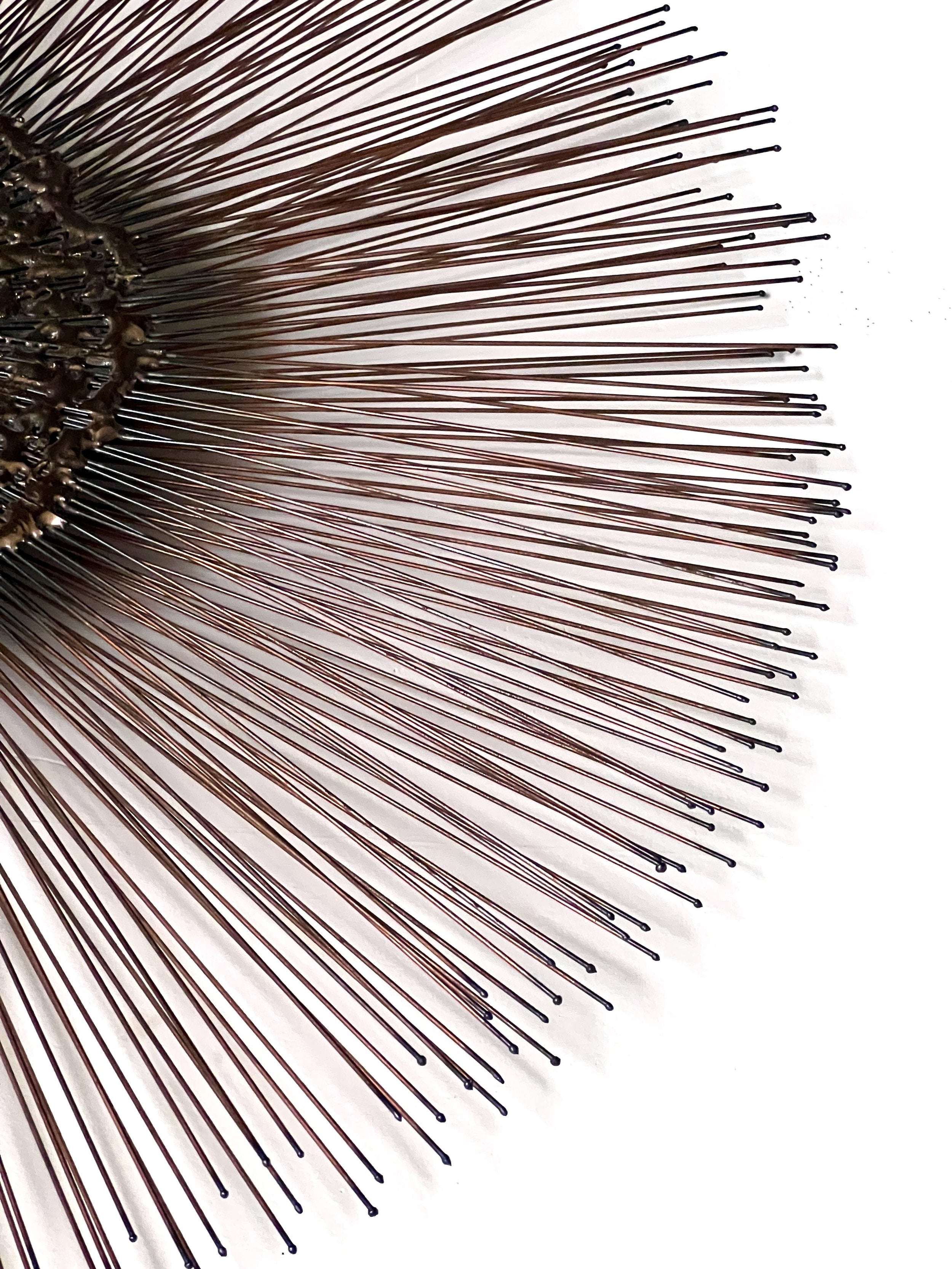 Friedle Bruce and Curtis Jeré style vintage brass sunburst wall art with copper accents, exquisite mid-century collectible wall décor — Hommes and Gardens, Wallscape Collection, Landscape Architect, Interior Designer, Outdoor Living, Art, Furniture, Objects, Best Gifts, Nature, Backyard, Yard, Outdoor Decorations, Home Decor, Home Design, Luxury Design.