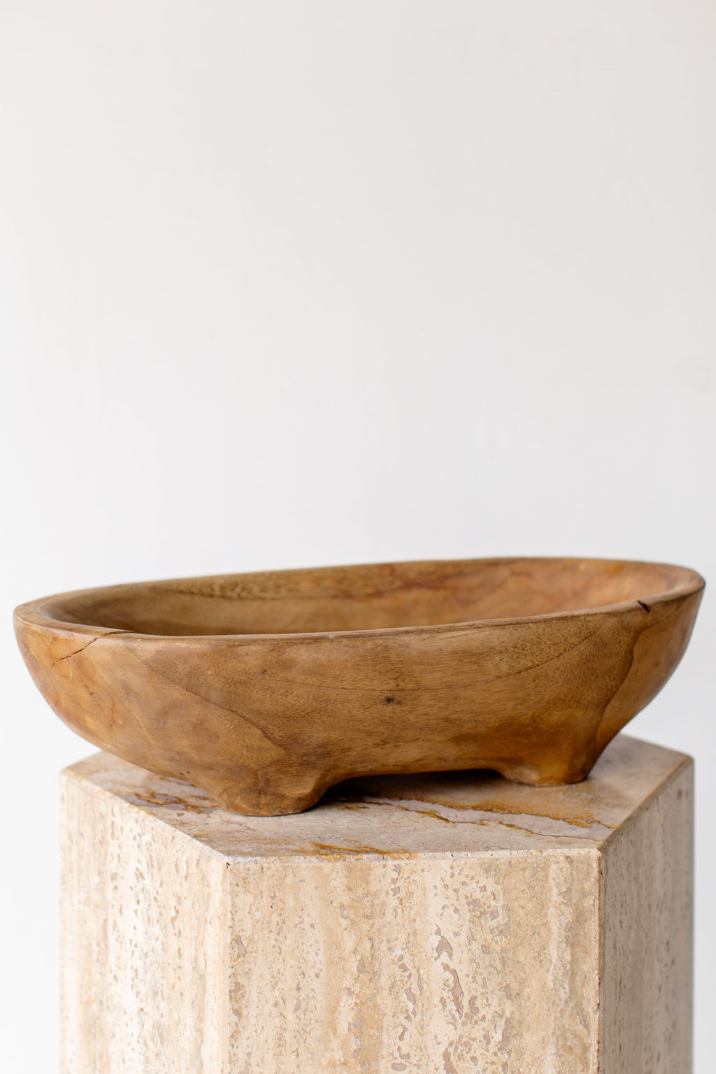 Vintage Footed Dough Bowl crafted from solid wood, perfect for displaying fruits and enhancing table decor. hommes + gardens estudio.