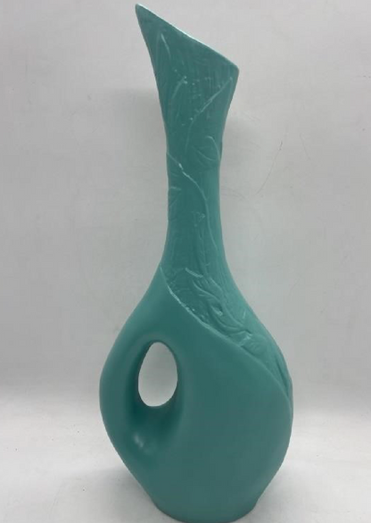 Handmade vintage turquoise ceramic pottery vase featuring smooth glaze and elegant minimalist silhouette — Hommes and Gardens, Pots + Vessels Collection, Landscape Architect, Interior Designer, Outdoor Living, Outdoor Decorations, Home Decor, Home Design, Luxury Design, Art, Furniture, Objects, Best Gifts, Nature, Backyard, Yard.