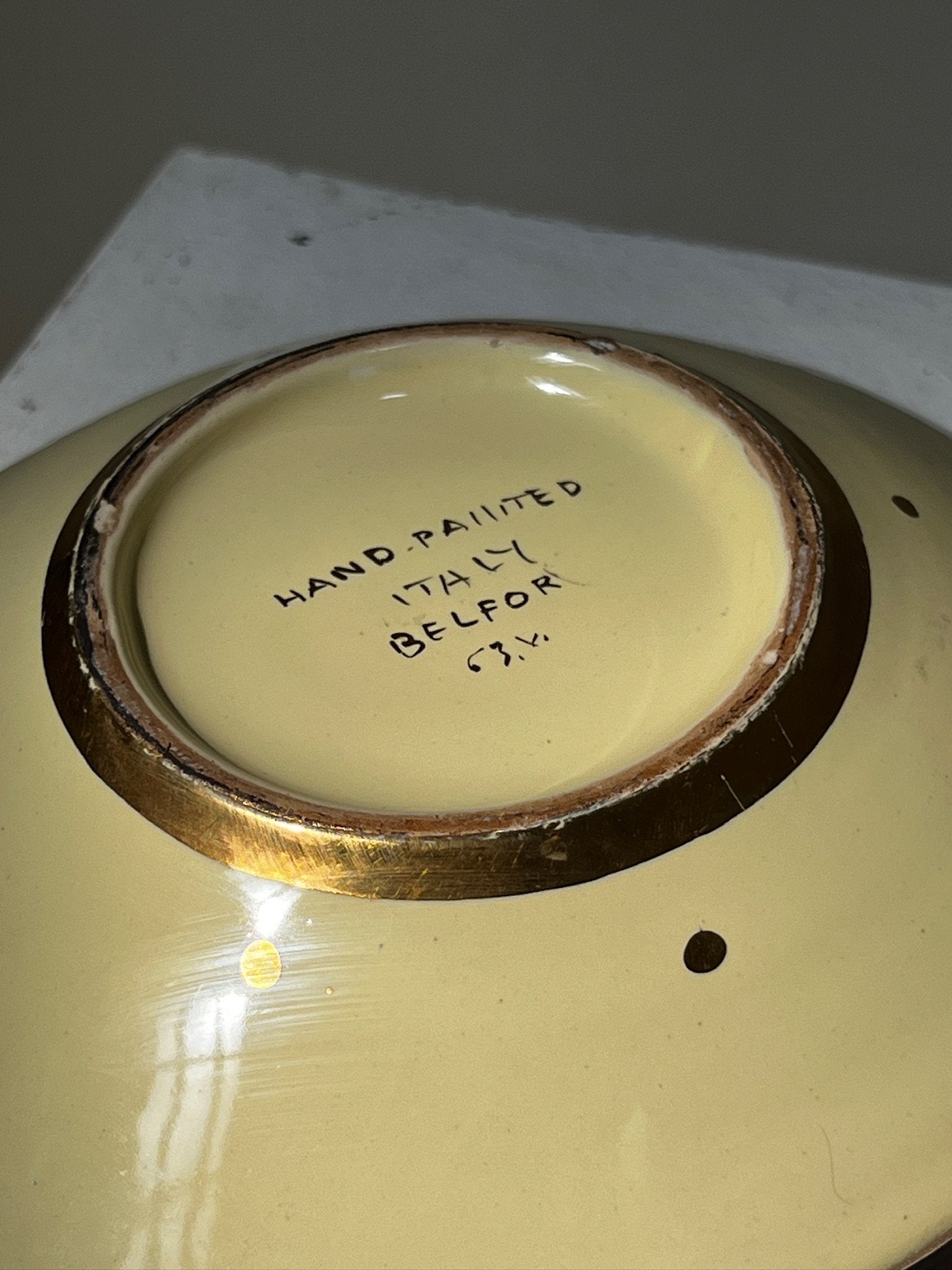 底面展示 Italy Belfor Handpainted Ceramic bowl - Mid-century design,手工绘制, 意大利，独特图案, hommes + gardens estudio.