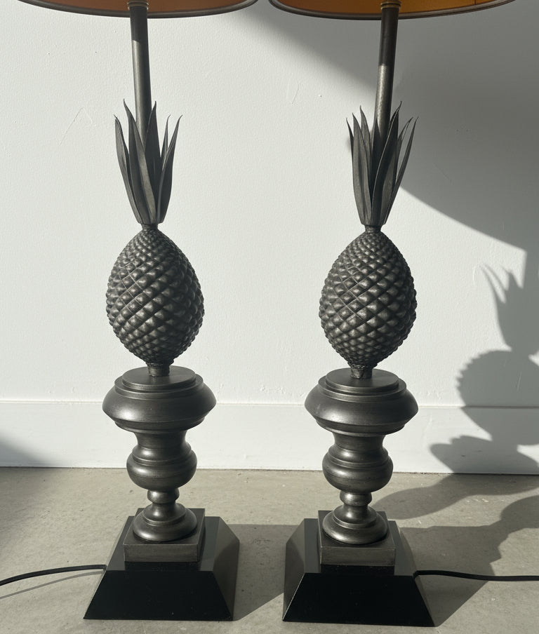 Pair of vintage metal pineapple table lamps in ornate neoclassical style with black drum shades and restored aged patina — Hommes and Gardens, Lights + Lanterns Collection, Landscape Architect, Interior Designer, Outdoor Living, Art, Furniture, Objects, Best Gifts, Nature, Backyard, Yard, Outdoor Decorations, Home Decor, Home Design, Luxury Design.