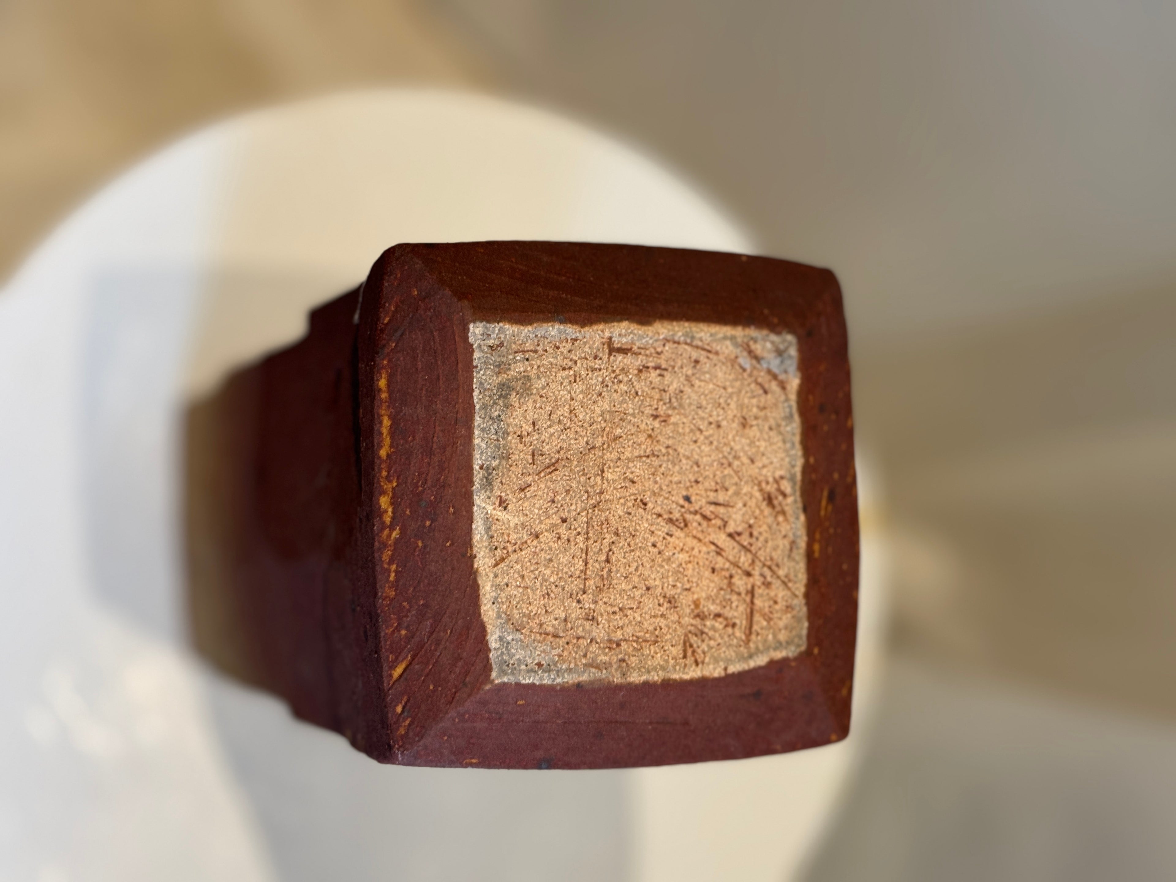 Patrick Horsley modernist studio pottery vase with earthy ochre and rust glaze inspired by natural rock formations, a signed collectible ceramic artwork — Hommes and Gardens, Vases + Vessels Collection, Landscape Architect, Interior Designer, Outdoor Living, Art, Furniture, Objects, Best Gifts, Nature, Backyard, Yard, Outdoor Decorations, Home Decor, Home Design, Luxury Design.