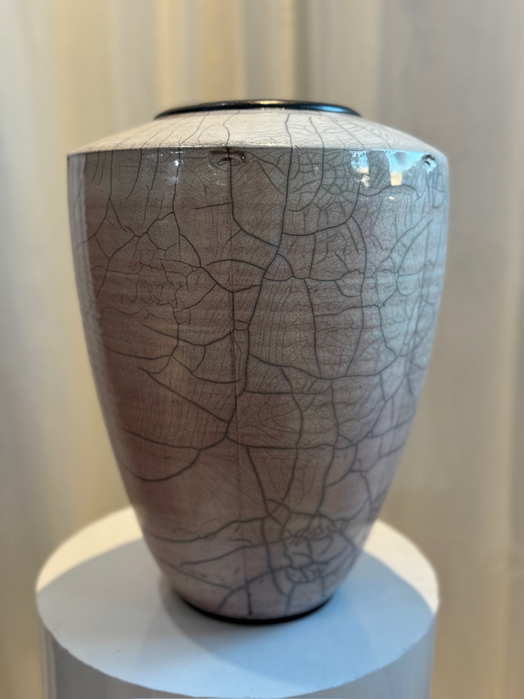 Raku pottery vase, artist signed and large in size, with unique handcrafted crackle glaze, ideal for luxury art-inspired interiors — Hommes and Gardens, Vases + Vessels Collection, Landscape Architect, Interior Designer, Outdoor Living, Art, Furniture, Objects, Best Gifts, Nature, Backyard, Yard, Outdoor Decorations, Home Decor, Home Design, Luxury Design.
