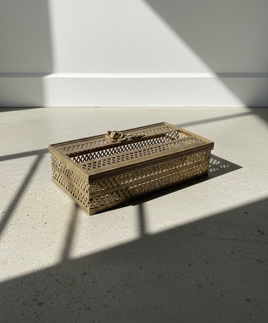 Vintage brass tissue box with filigree rose design and hinged lid, beautifully handcrafted for elegant bathroom décor — Hommes and Gardens, Bathroom Accessories Collection, Landscape Architect, Interior Designer, Outdoor Living, Outdoor Decorations, Home Decor, Home Design, Luxury Design, Art, Furniture, Objects, Best Gifts, Nature, Backyard, Yard.