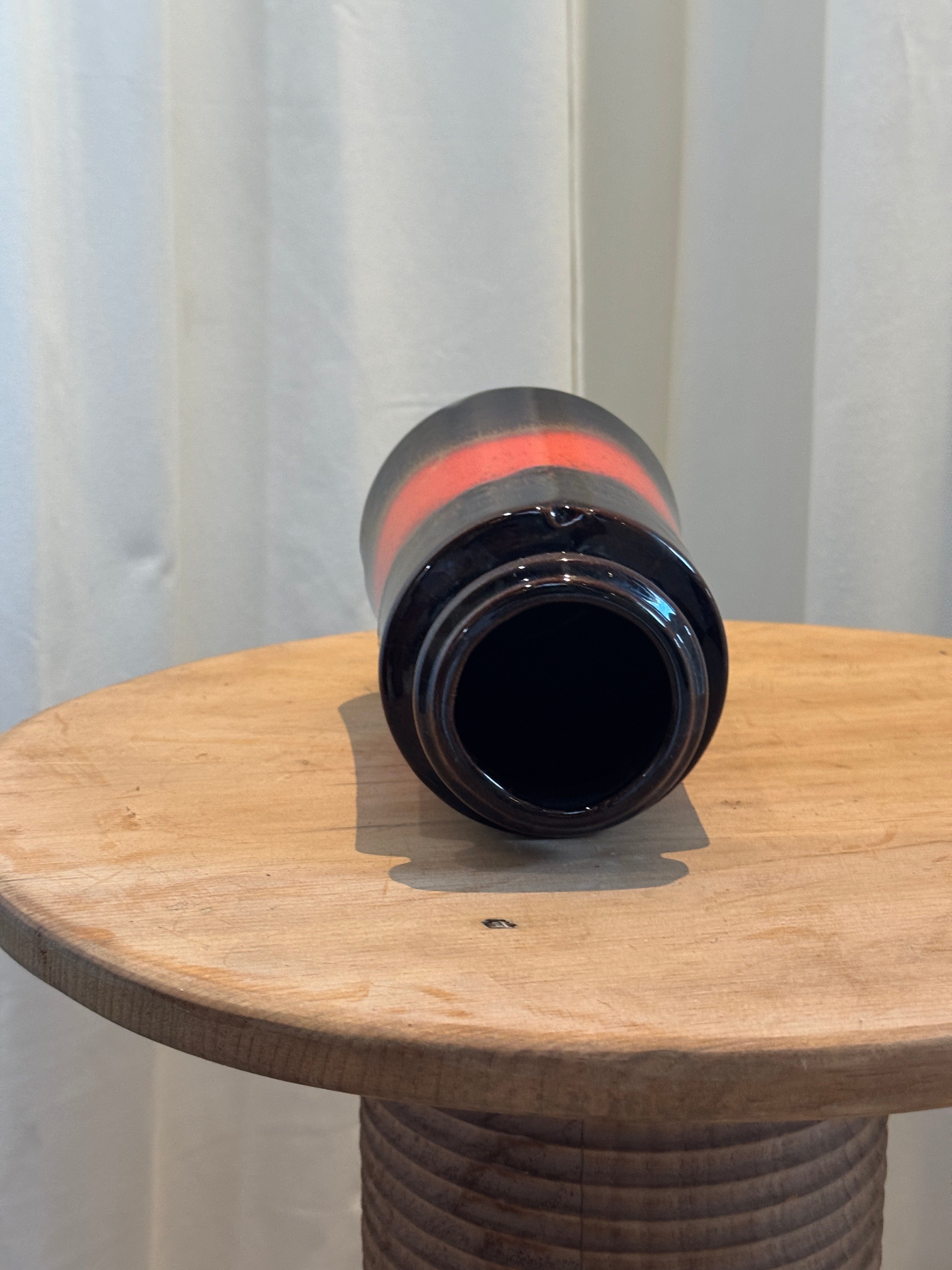 Vintage West German Fat Lava pottery vase model 549-23, mid-century modern ceramic art with bold drip glaze in fiery red and dark brown — Hommes and Gardens, Vases + Vessels Collection, Landscape Architect, Interior Designer, Outdoor Living, Art, Furniture, Objects, Best Gifts, Nature, Backyard, Yard, Outdoor Decorations, Home Decor, Home Design, Luxury Design.