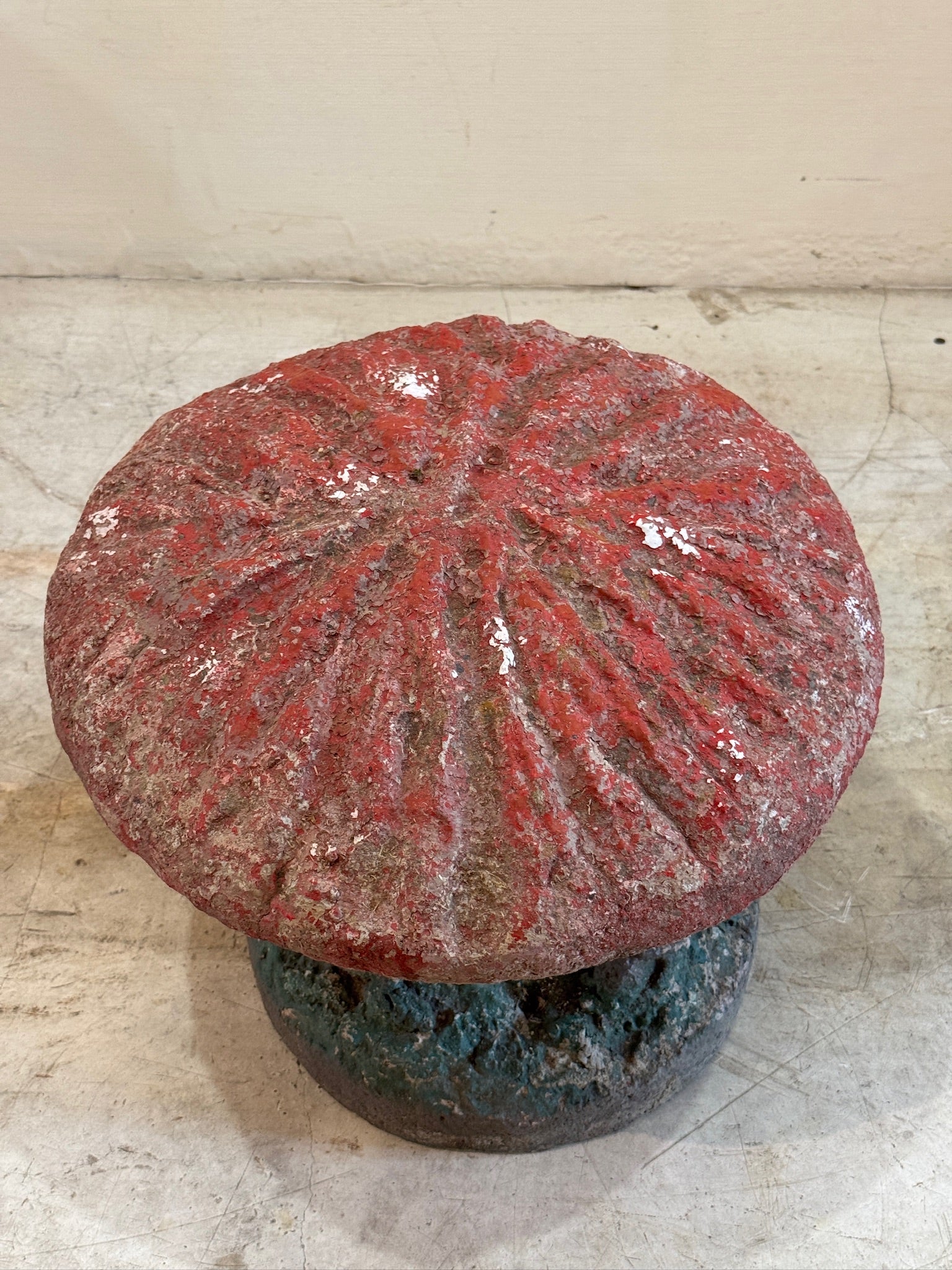 Vintage hand-painted concrete garden mushroom statue with red cap and mossy green base, whimsical toadstool decor for outdoor spaces — Hommes and Gardens, Mushroom Collection, Landscape Architect, Interior Designer, Outdoor Living, Art, Furniture, Objects, Best Gifts, Nature, Backyard, Yard, Outdoor Decorations, Home Decor, Home Design, Luxury Design.