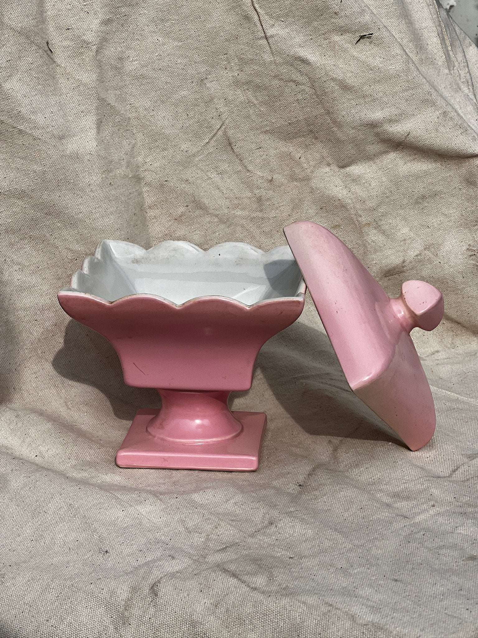 Vintage Pink Hull Art Pottery # 158 Pedestal Dish with Lid showcasing soft pink hue and elegant pedestal base. hommes + gardens estudio.