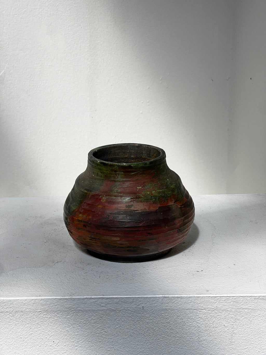 Raku Vintage Hand Crafted Ceramic Vase Signed Billie Goldman featuring a multicolor design and unique texture. hommes + gardens estudio.