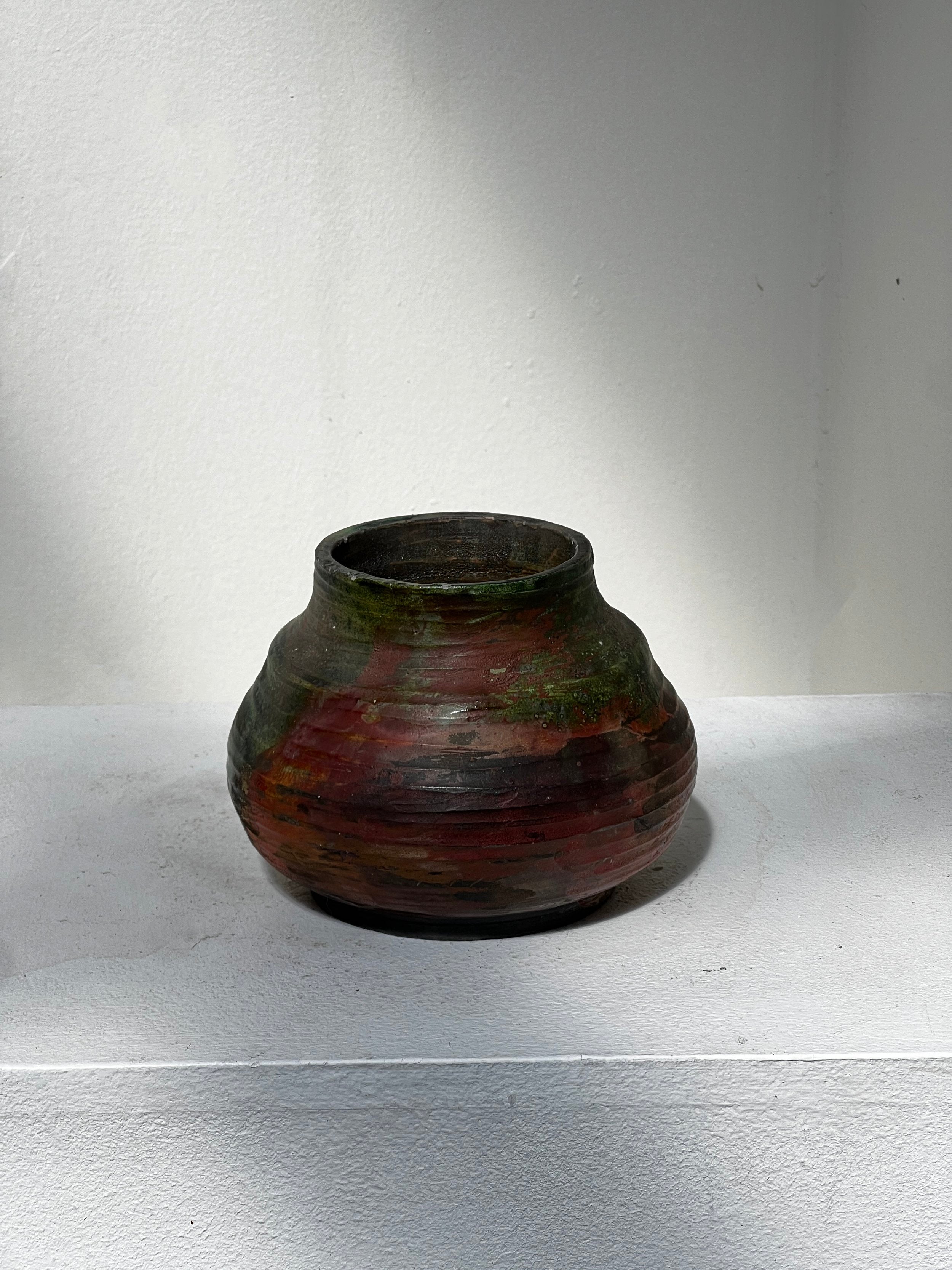 Raku Vintage Hand Crafted Ceramic Vase Signed Billie Goldman featuring a multicolor design and unique texture. hommes + gardens estudio.