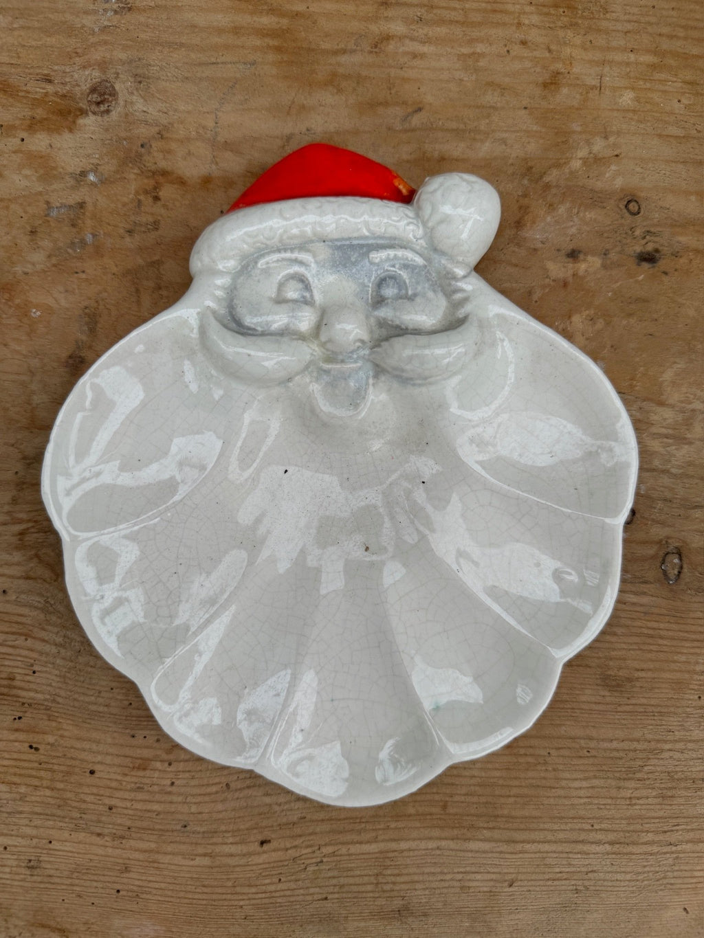Vintage Christmas Santa Claus Face Plate for serving festive treats, cookies, or candies. Perfect decorative dish for holiday spirit. hommes + gardens estudio.
