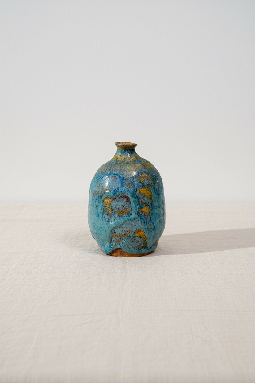 Vintage Small Signed Turquoise and Green Ceramic Vase with glossy glaze – artistic home decor accent, hommes + gardens estudio.