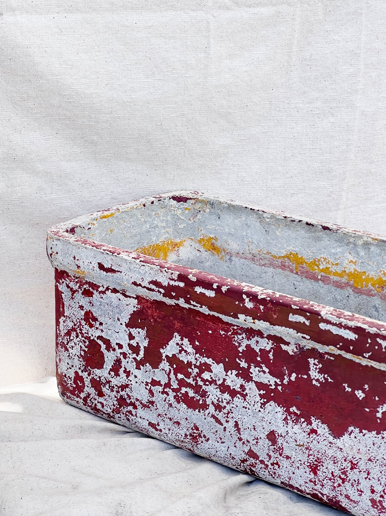 Vintage Willy Guhl rectangular red concrete planter from the 1960s, mid-century Swiss design with natural weathered patina — Hommes and Gardens, Pots + Vessels Collection, Landscape Architect, Interior Designer, Outdoor Living, Outdoor Decorations, Home Decor, Home Design, Luxury Design, Art, Furniture, Objects, Best Gifts, Nature, Backyard, Yard.