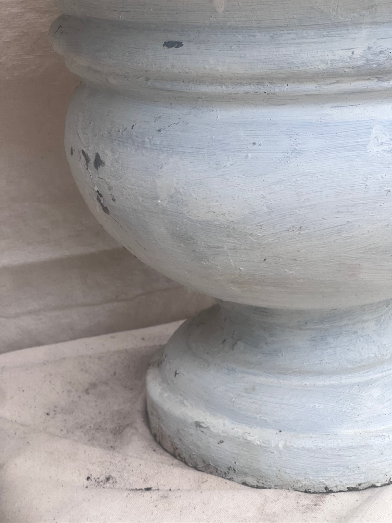 Willy Guhl Vintage Urn 21" base featuring distinctive weathered patina, perfect for any garden display. hommes + gardens estudio.
