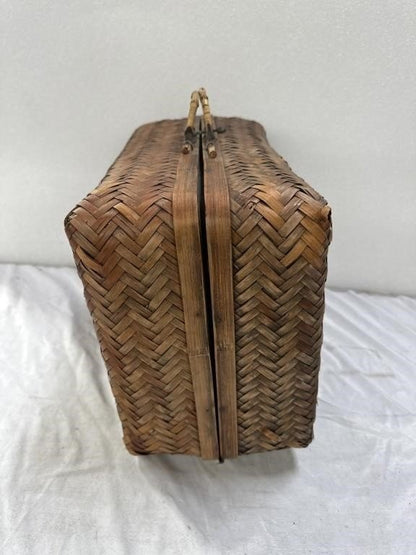 Vintage bamboo travel or picnic case
