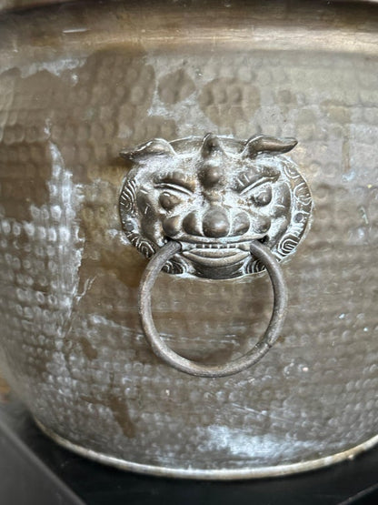 19TH CENTURY CHINESE BRASS PLANTER POT