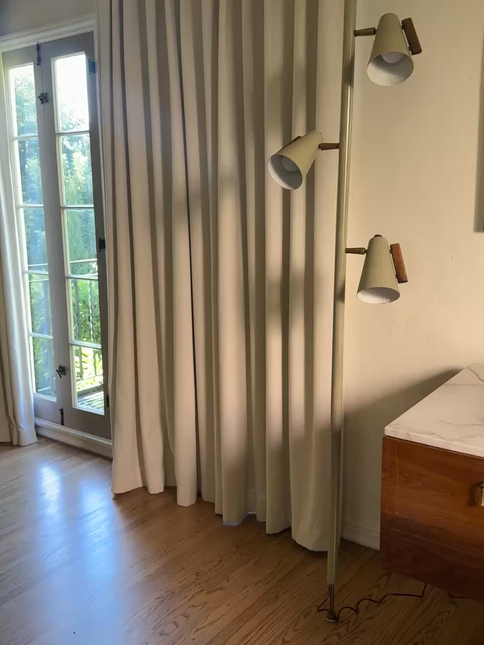 Raymond Loewy Era Stiffel Mid-Century Modern Tension Pole Floor Lamp